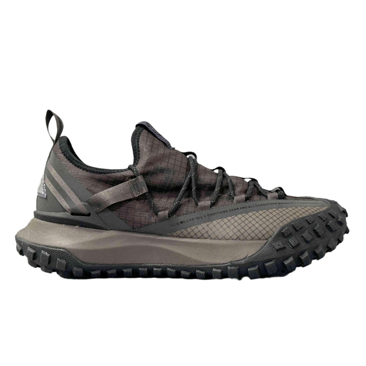 Nike ACG Mountain Fly