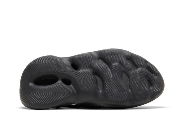 ADIDAS YEEZY FOAM RUNNER ‘ONYX’ HP8739 SKIDGE STORE