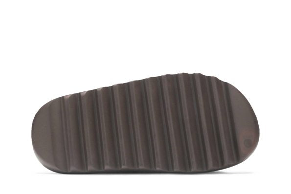 ADIDAS YEEZY SLIDES ‘SOOT’ G55495