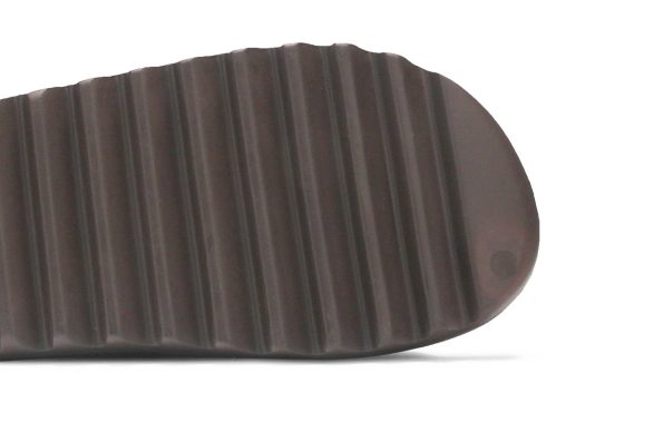 ADIDAS YEEZY SLIDES ‘SOOT’ G55495