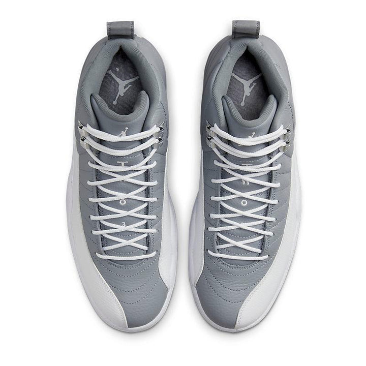 Air Jordan Retro 12 'Stealth' - Banlieue91